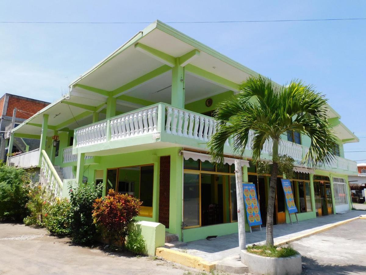 Casa De Huespedes Yoli By Rotamundos Hotel Playa Chachalacas Exterior foto