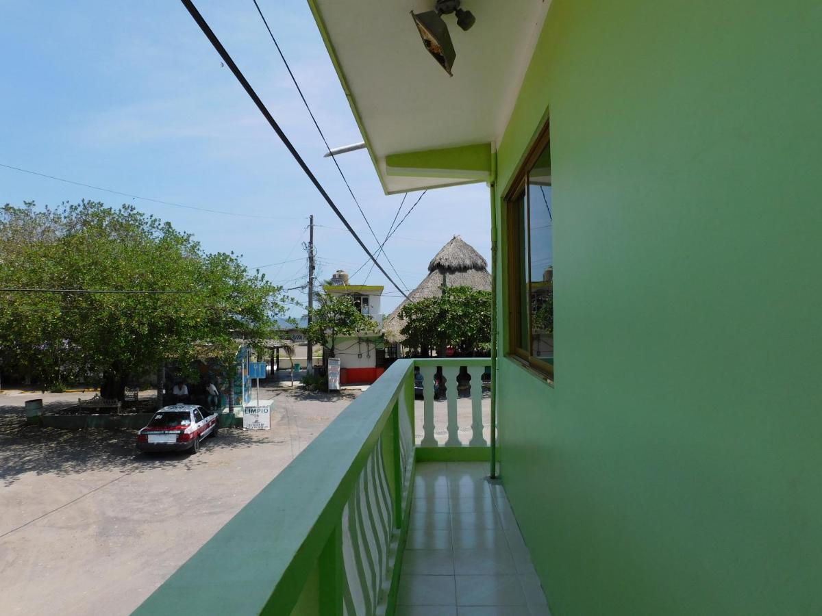 Casa De Huespedes Yoli By Rotamundos Hotel Playa Chachalacas Exterior foto